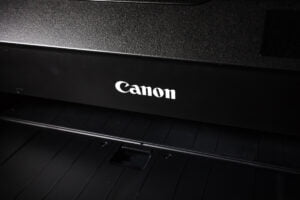 Uma impressora doméstica e scanner Canon